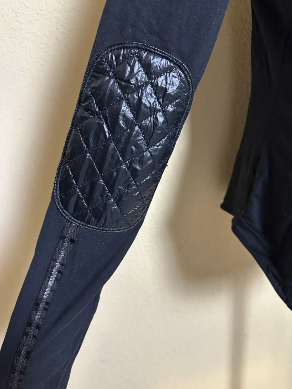 lululemon athletica Black Quilted-Elbow Long Sleeve Top with Shoulder Panels - Picture 8 of 9
